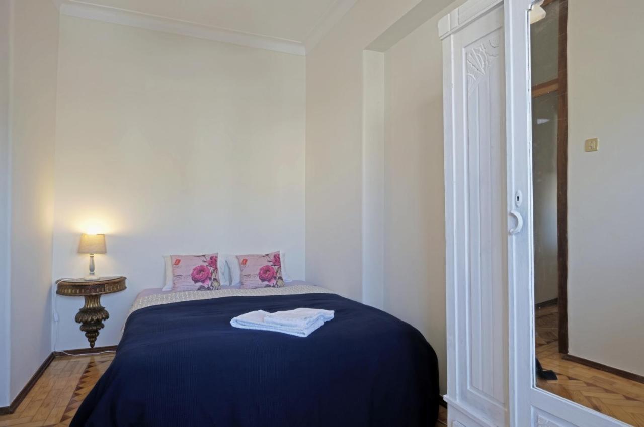 Apartmán Apolonia 8 - Lisbonbreaks Pokoj fotografie